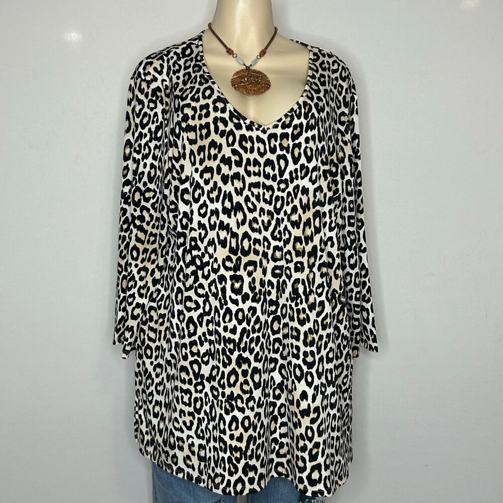 Chico’s Size 3 XL Leopard Print V-Neck Tunic Top 3/4 Sleeve Stretch
